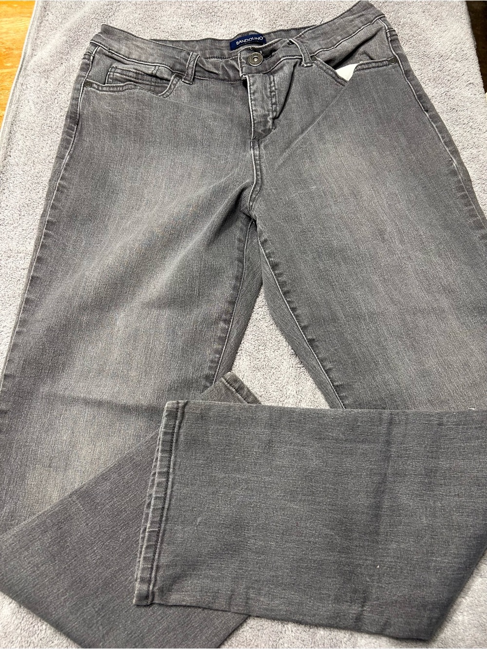 Bandolino Gray Denim Mid-Rise Jeans